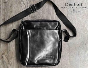 Купить итальянскую черную мужскую сумку из натуральной кожи на плечо с доставкой по Москве и всей России в интернет-магазине модных сумок и аксессуаров