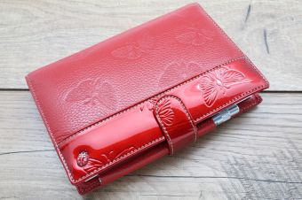 Обложка для ежедневника Sergio Valentini 3247-349 Купить итальянскую обложку для ежедневника из натуральной кожи с тиснением и лакированной кожи с тиснением с доставкой по Москве и всей России в интернет-магазине сумок и аксессуаров