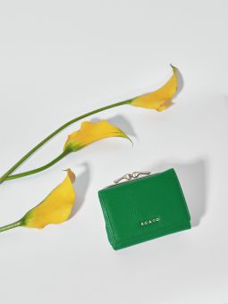 Купить итальянский маленький зеленый женский кошелёк из натуральной кожи с доставкой по Москве и всей России в интернет-магазине модных женских сумок и аксессуаров