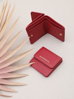 Купить итальянский красный маленький женский кошелёк из натуральной кожи с доставкой по Москве и всей России в интернет-магазине модных женских сумок и аксессуаров