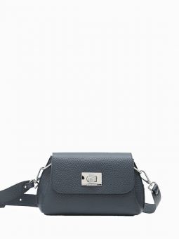 Купить итальянскую синюю маленькую женскую сумочку кросс-боди из натуральной кожи на длинном кожаном ремешке на или через плечо с доставкой по Москве и всей России в интернет-магазине модных сумок и аксессуаров